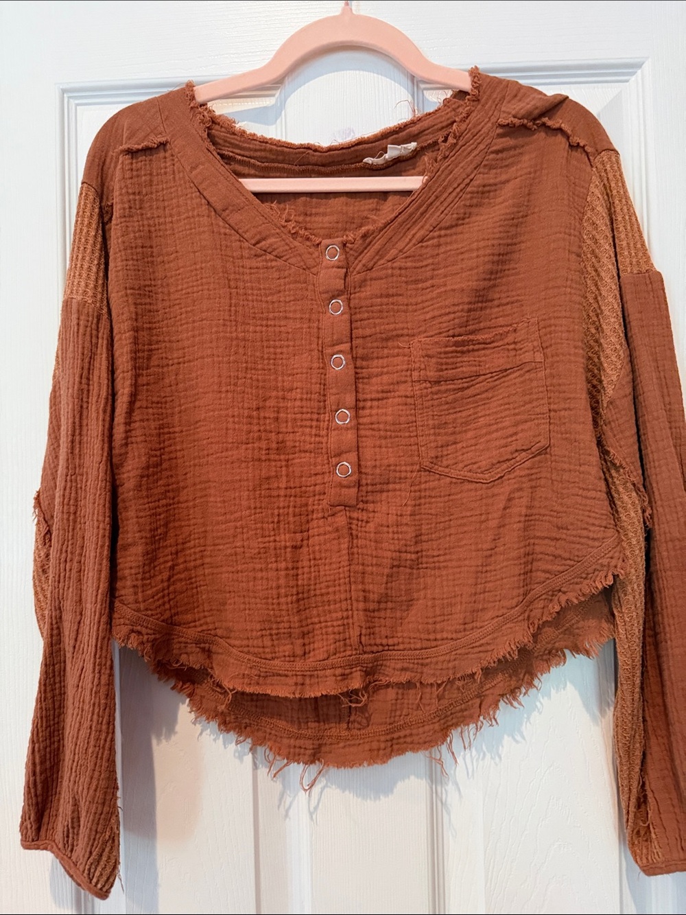 Promesa Rust Button Henley Long-Sleeve Top